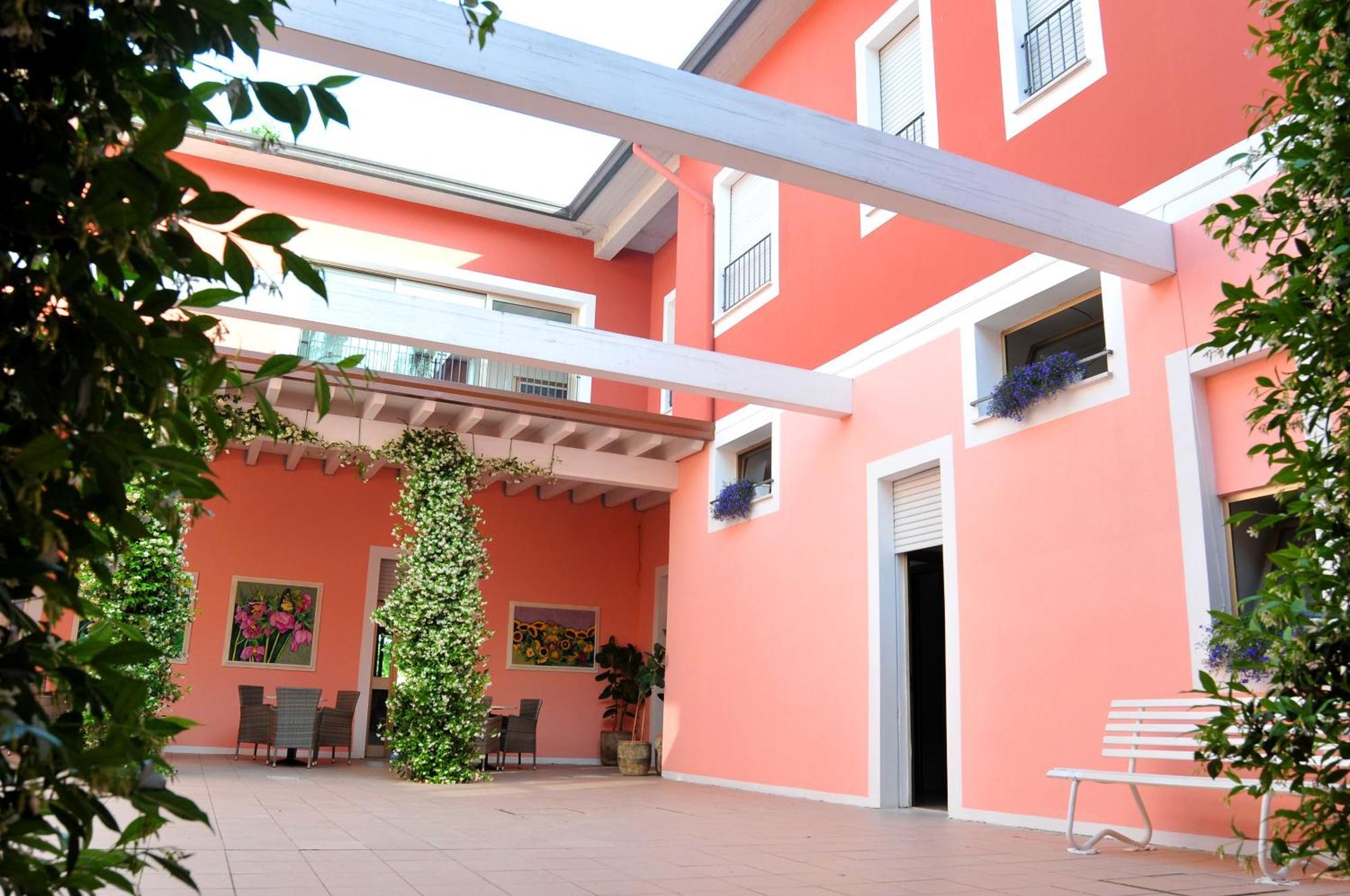 Stella - Casa Per Ferie Hotell Bellaria-Igea Marina Eksteriør bilde